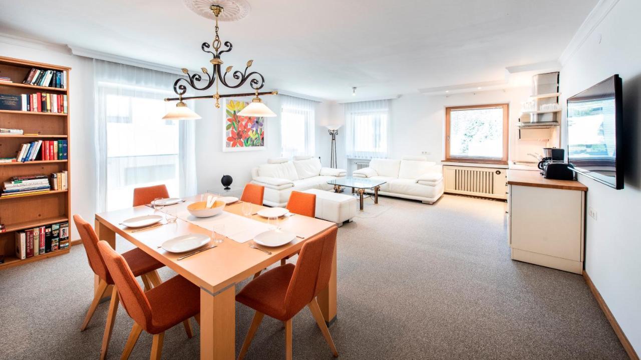 Manni Home - Rooms & Apartments Mayrhofen Exterior photo